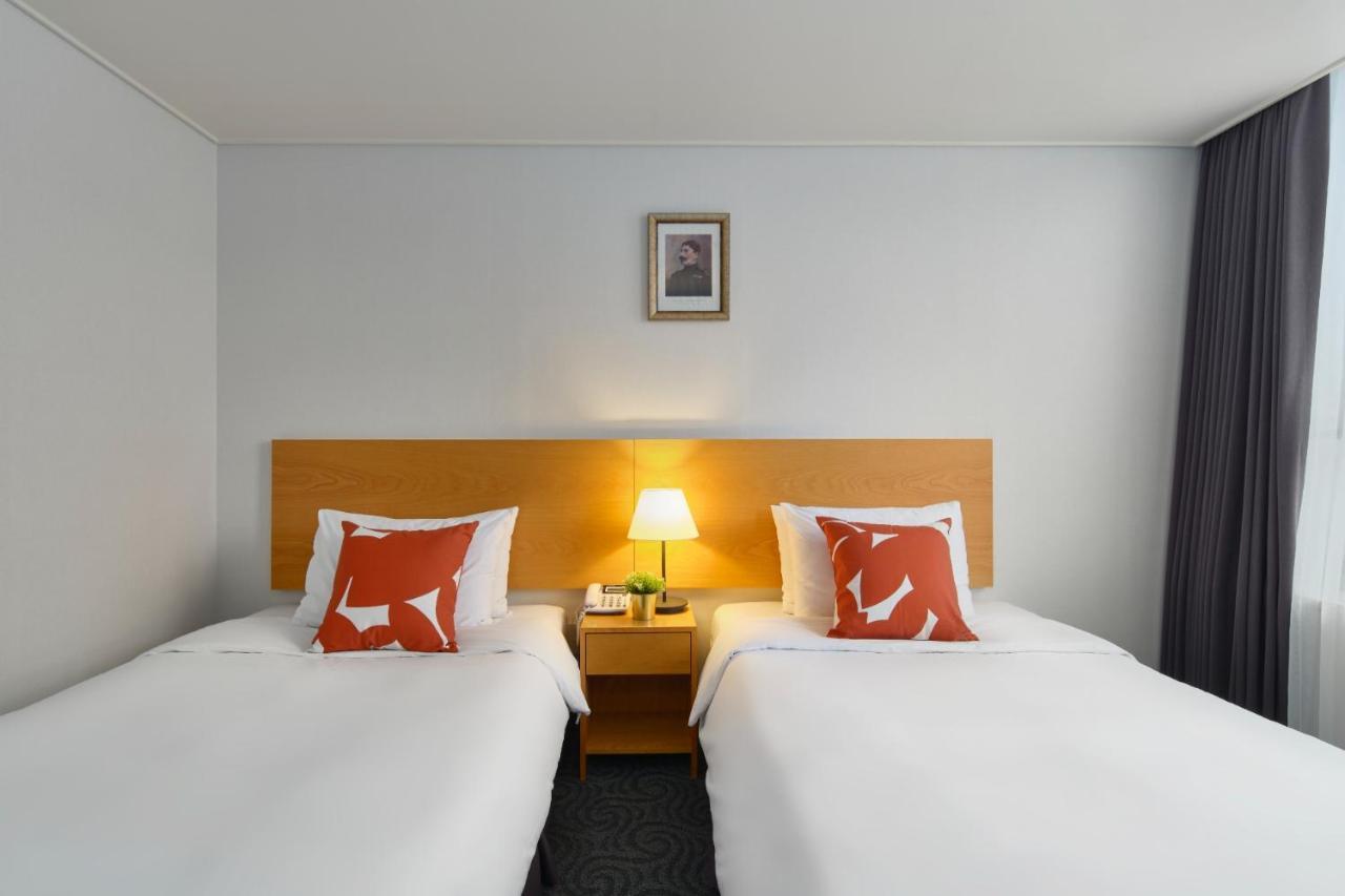 Hotel Atrium Jongno Сеул Экстерьер фото