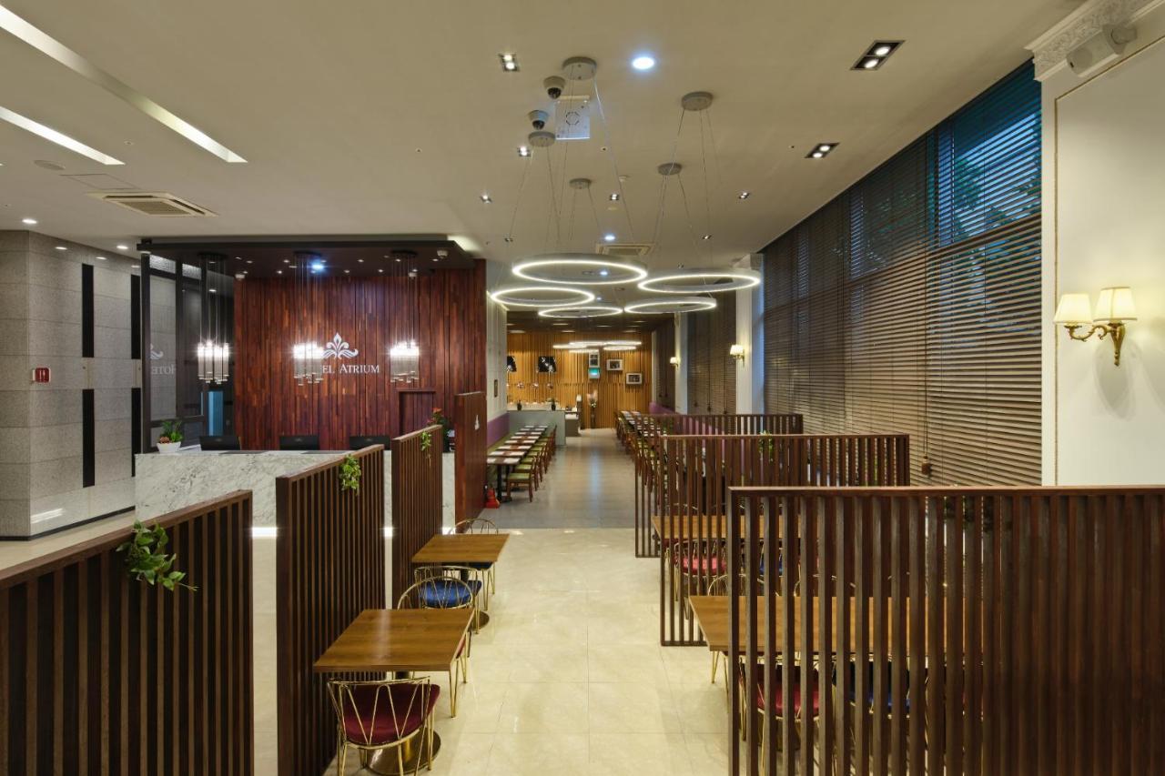 Hotel Atrium Jongno Сеул Экстерьер фото