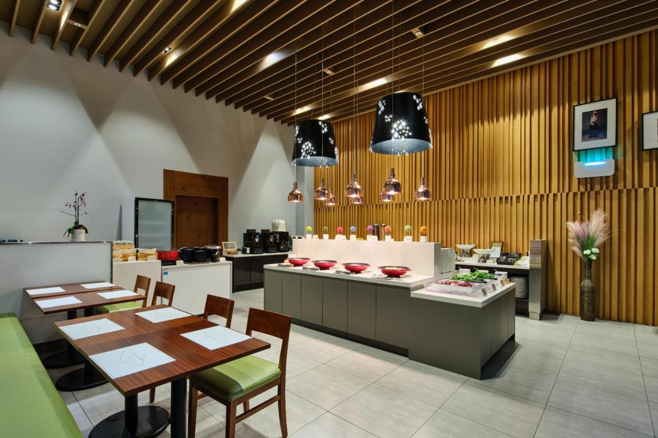 Hotel Atrium Jongno Сеул Экстерьер фото